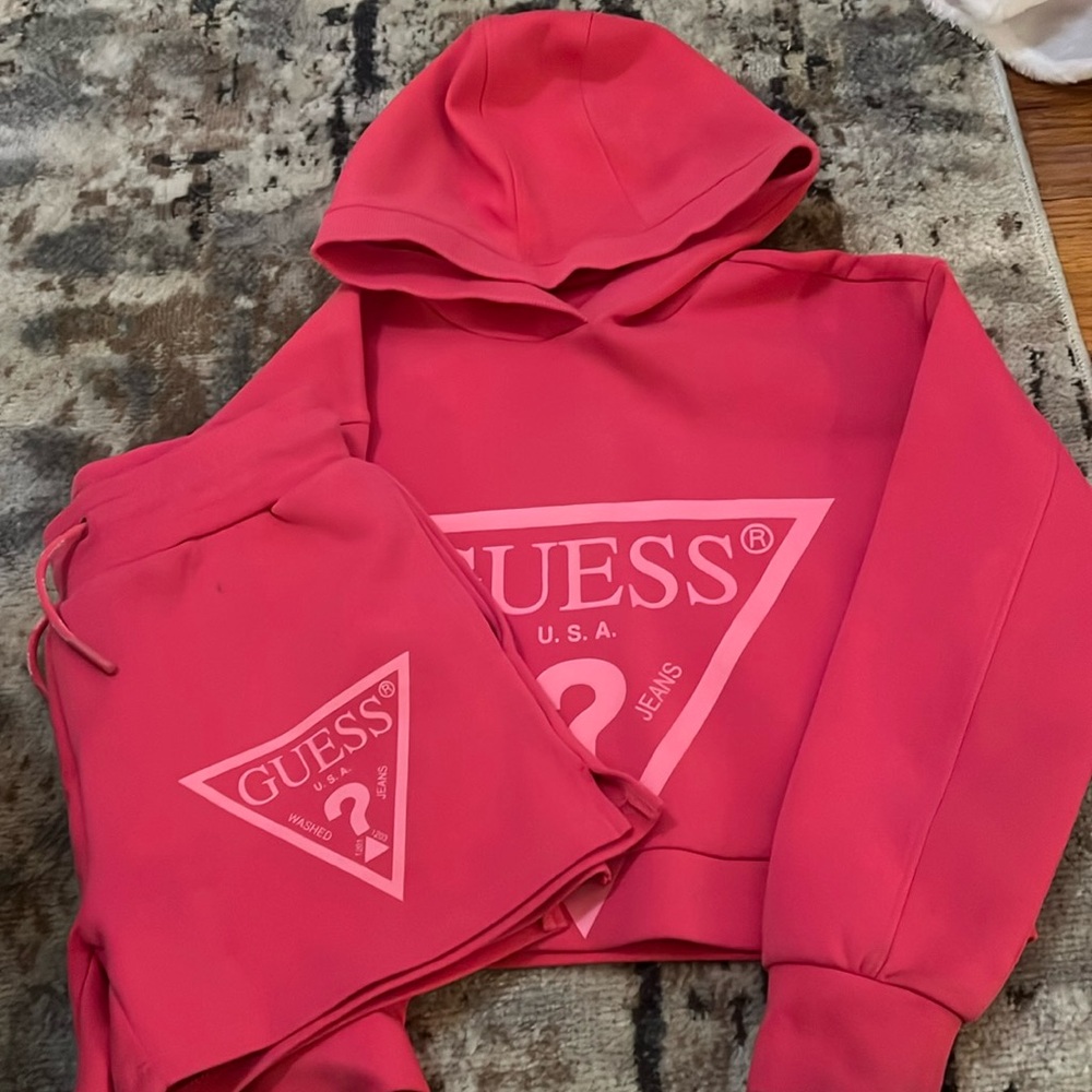 Big girls set by Guess. Hoodie and shorts size ten